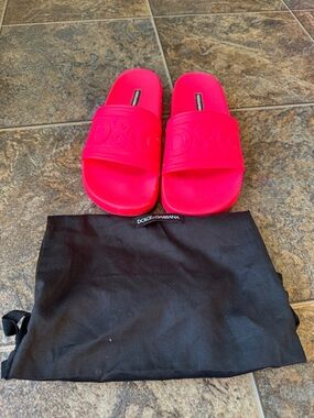 Dolce & Gabbana Rubber Logo Slip-On Pool Slides- Pink, Women’s Size 38/8